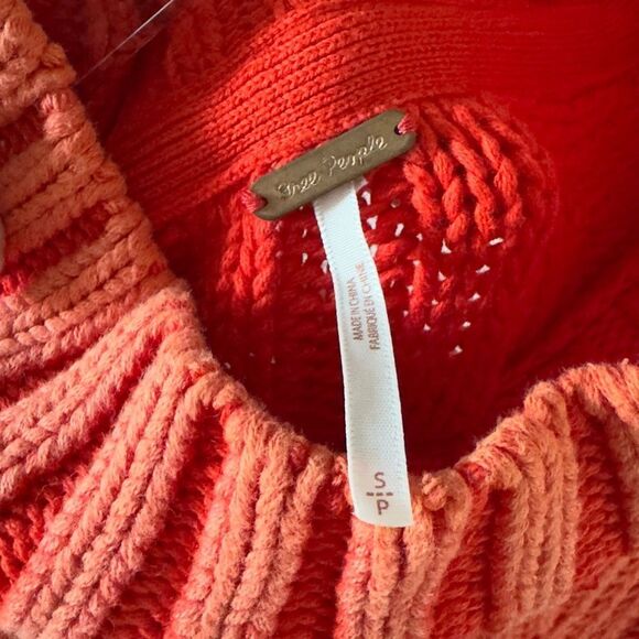 ⭕️ Free People Orange Cowl Neck Sweater with Balloon Sleeves - Picture 4 of 7